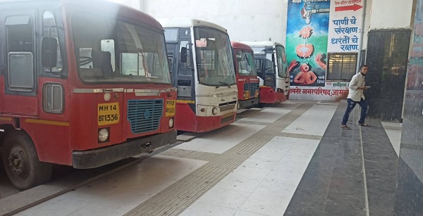 msrtc jamner bus depo
